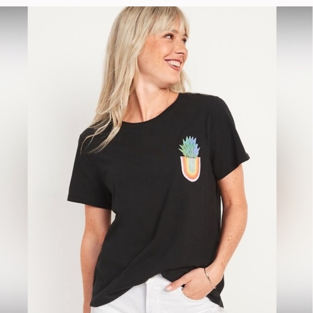 100% Cotton Old Navy Black Tee with Pineapple Rainbow Graphic